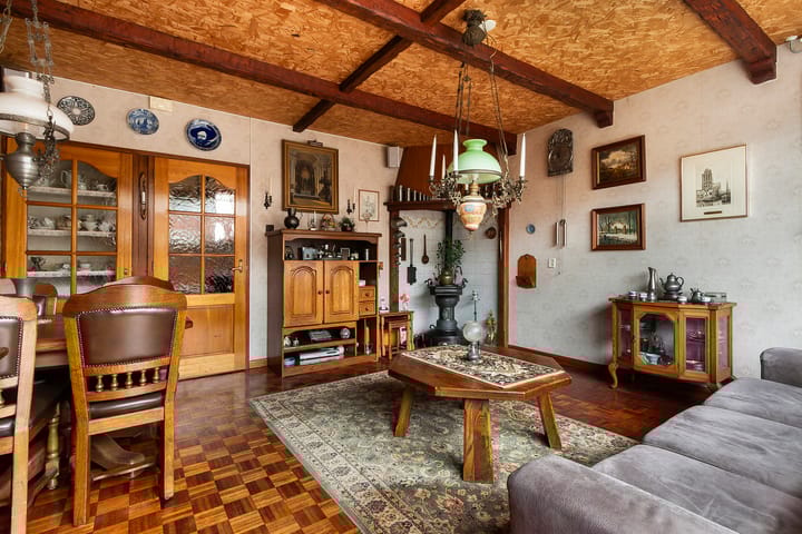 Foto 23 van Reggestraat 14