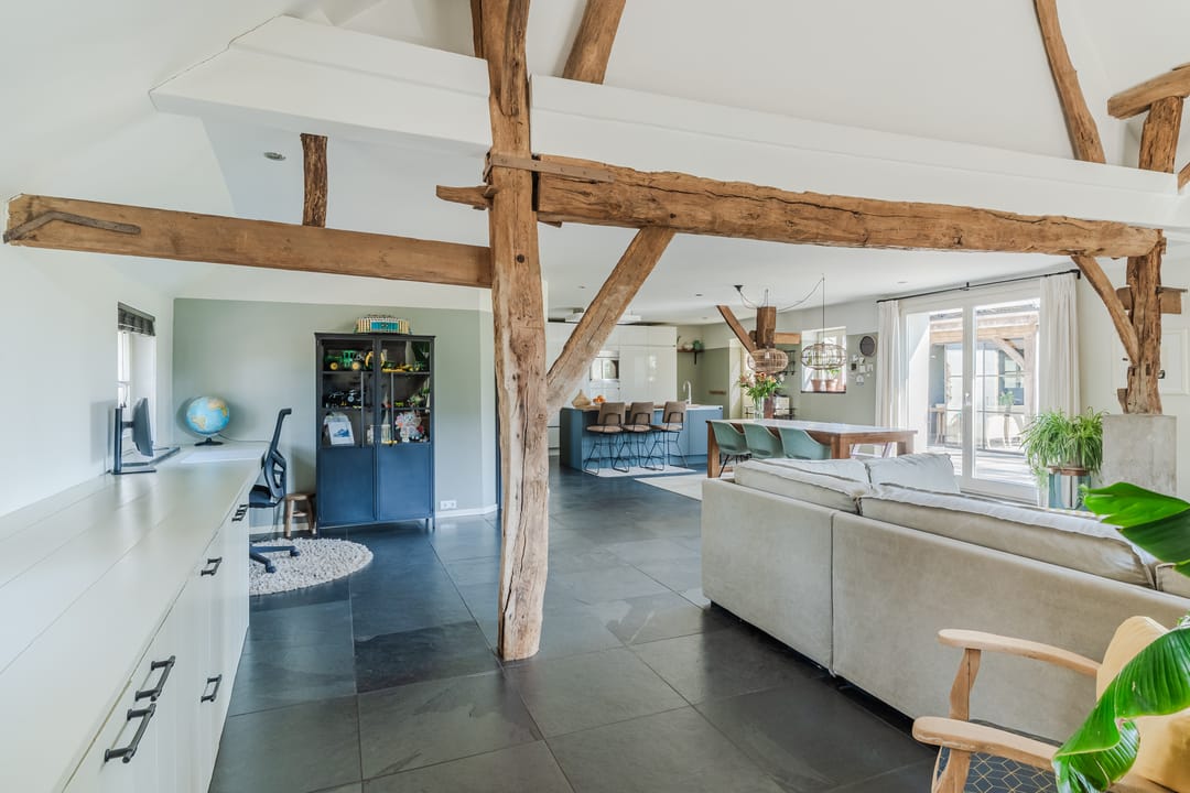 Foto 11 van Meerven 12-A