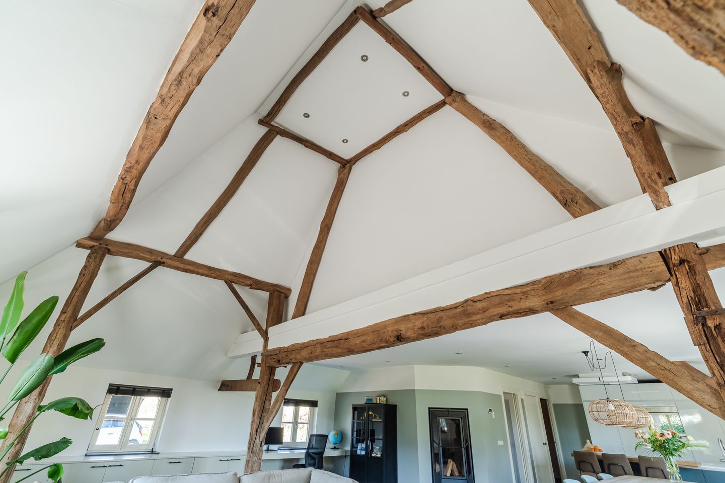 Foto 14 van Meerven 12-A