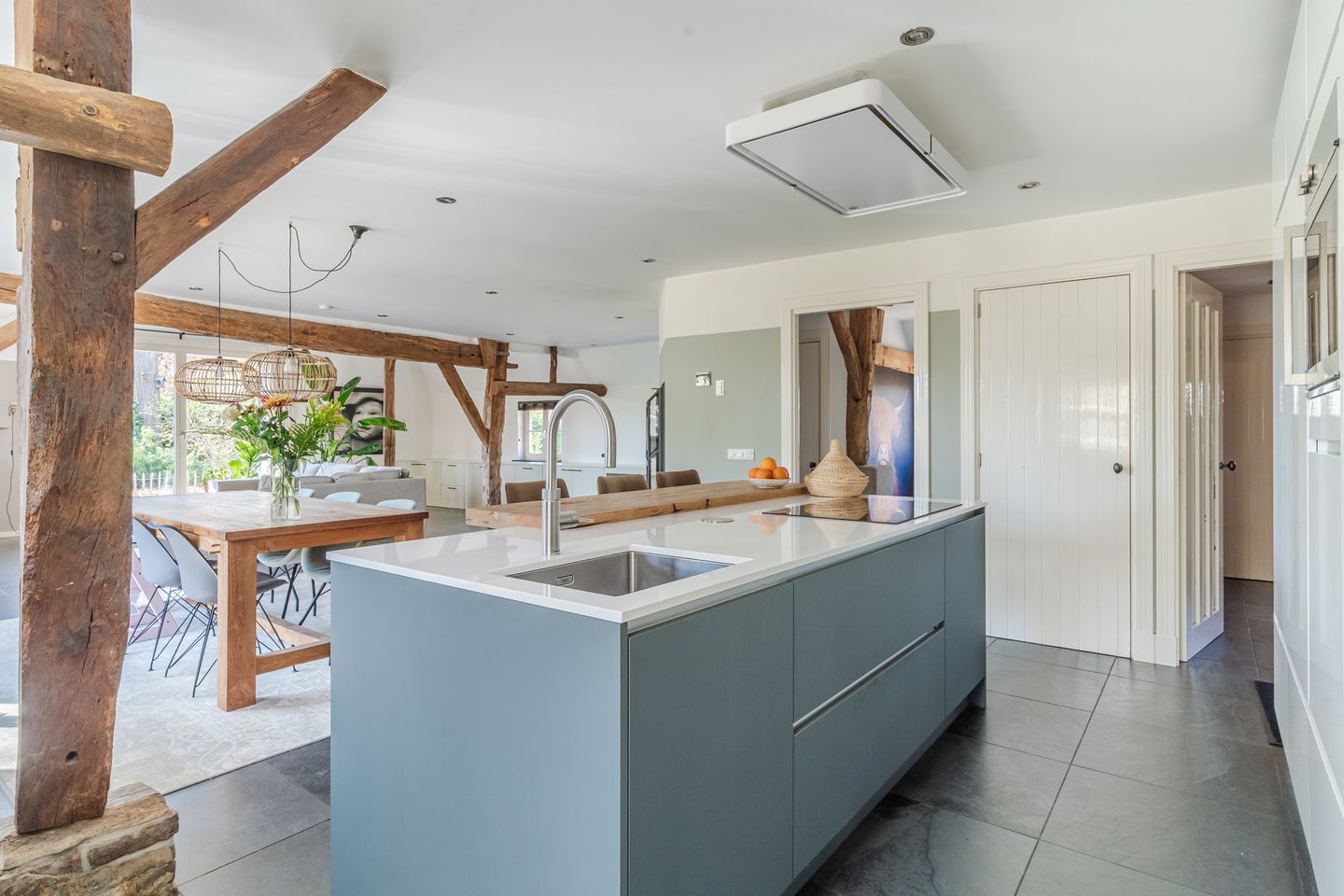 Foto 20 van Meerven 12-A