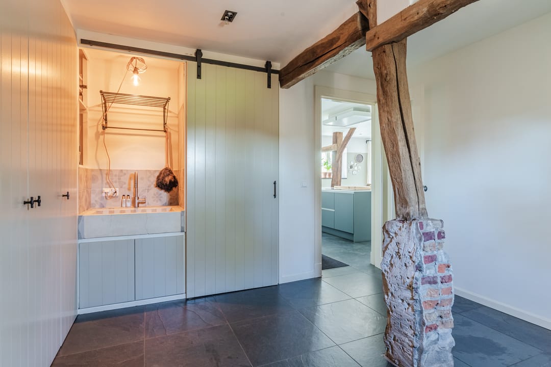 Foto 23 van Meerven 12-A