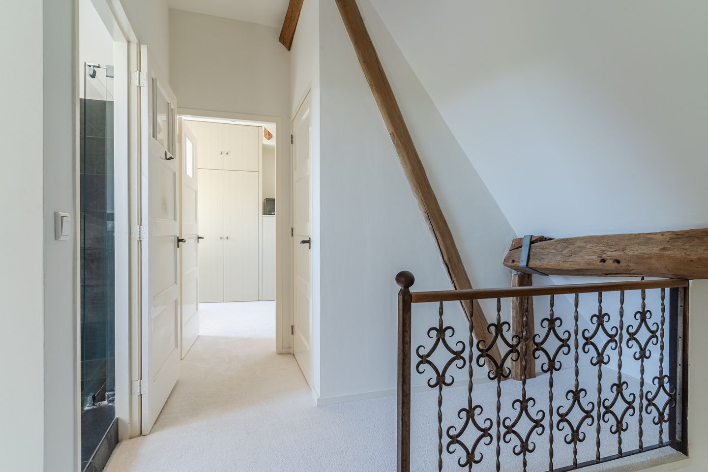 Foto 25 van Meerven 12-A