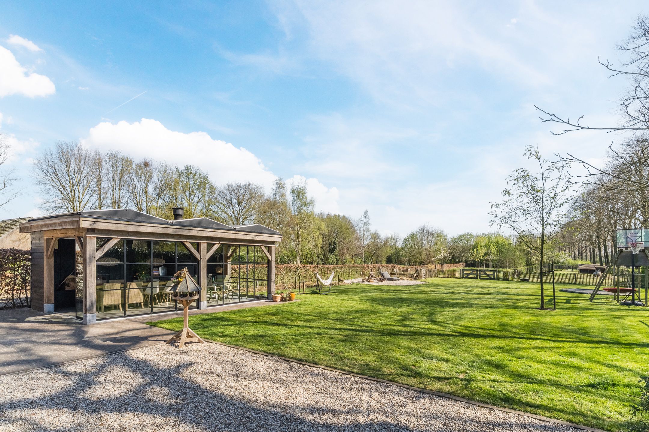 Foto 39 van Meerven 12-A