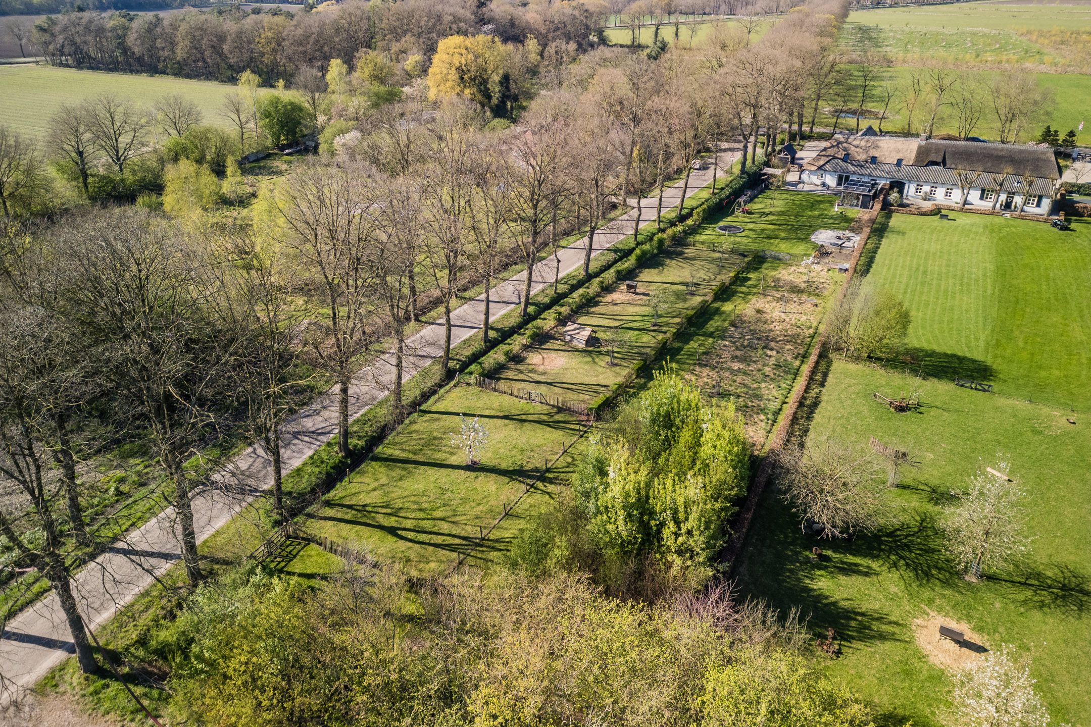 Foto 51 van Meerven 12-A