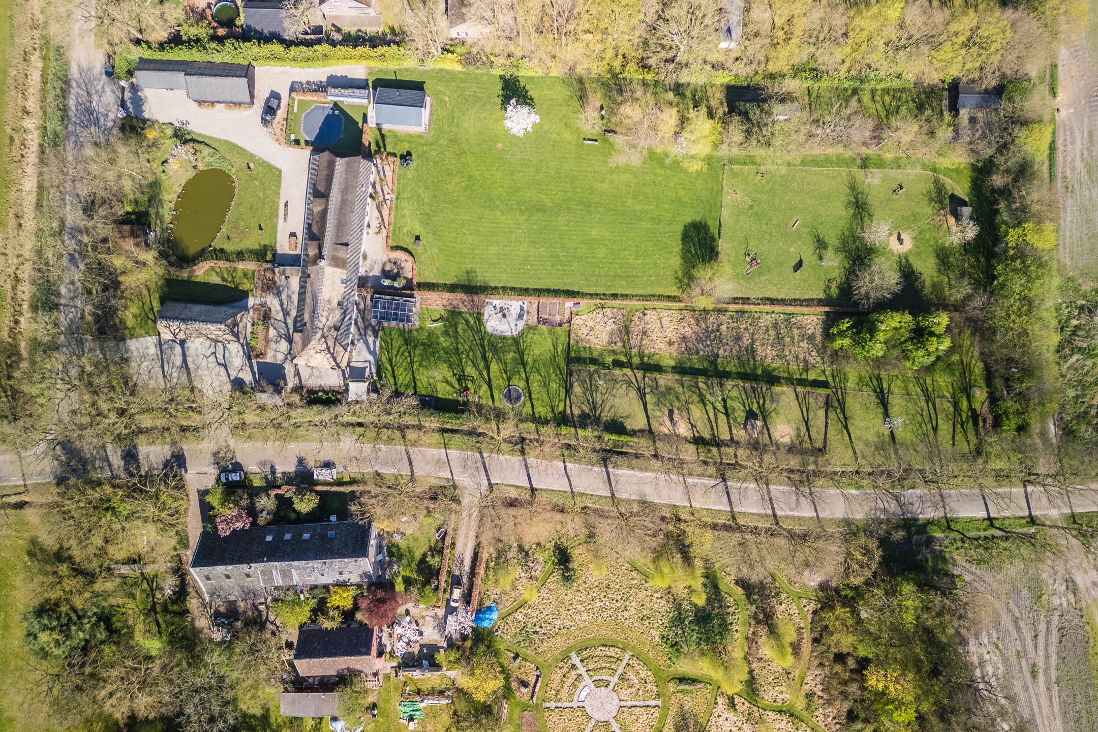 Foto 54 van Meerven 12-A