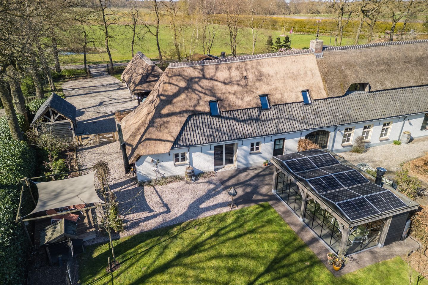 Foto 55 van Meerven 12-A