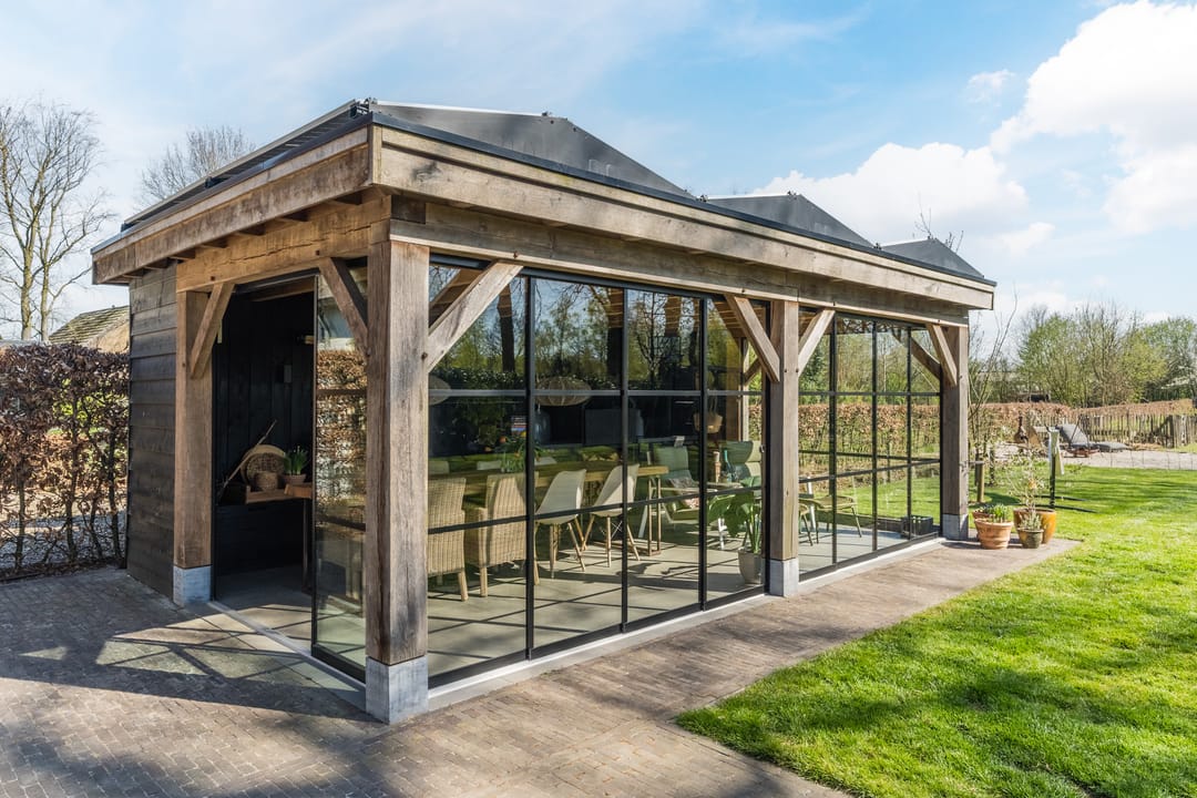 Foto 56 van Meerven 12-A