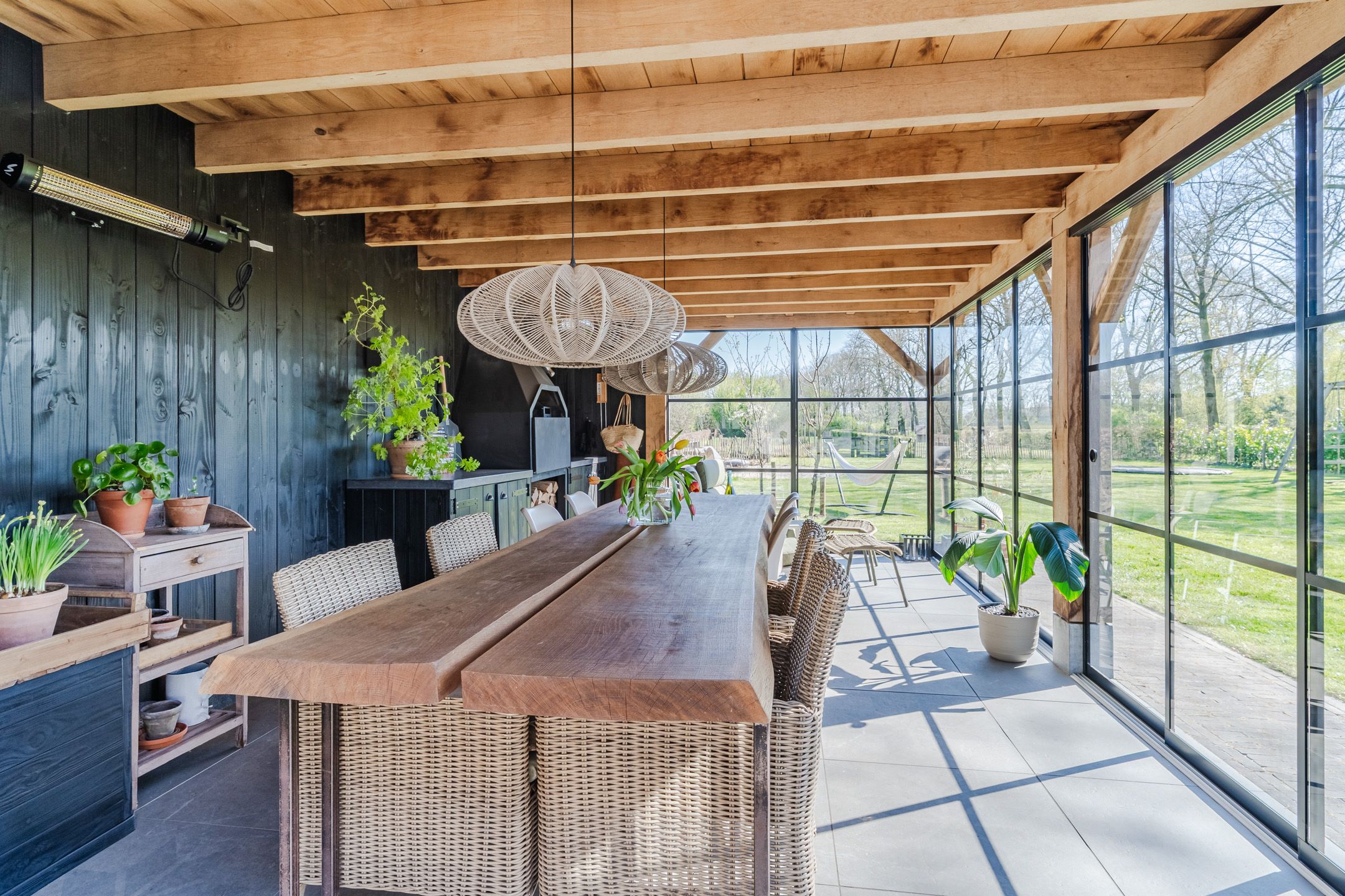 Foto 57 van Meerven 12-A