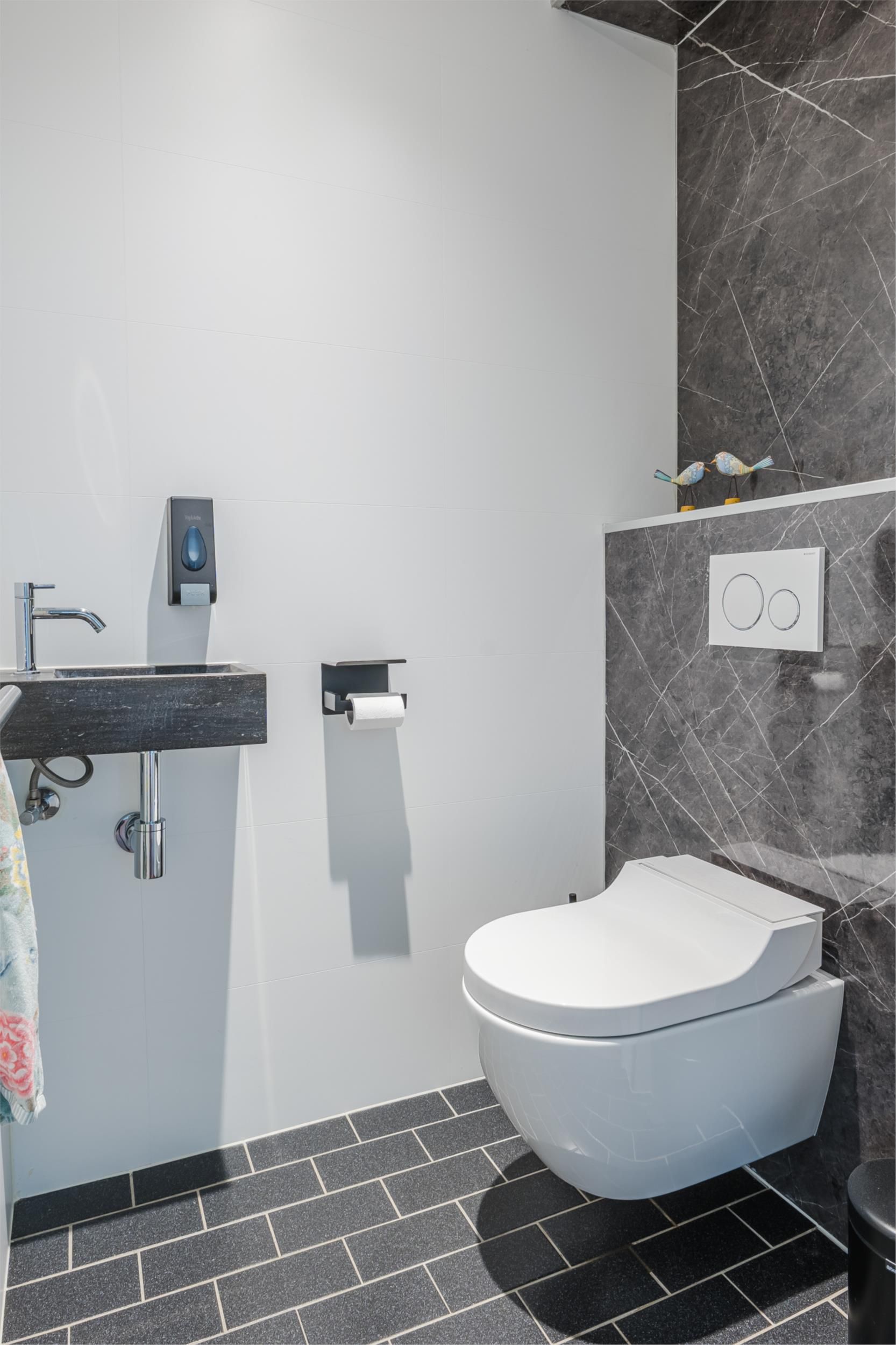 Photo 9 of Canadastraat 2