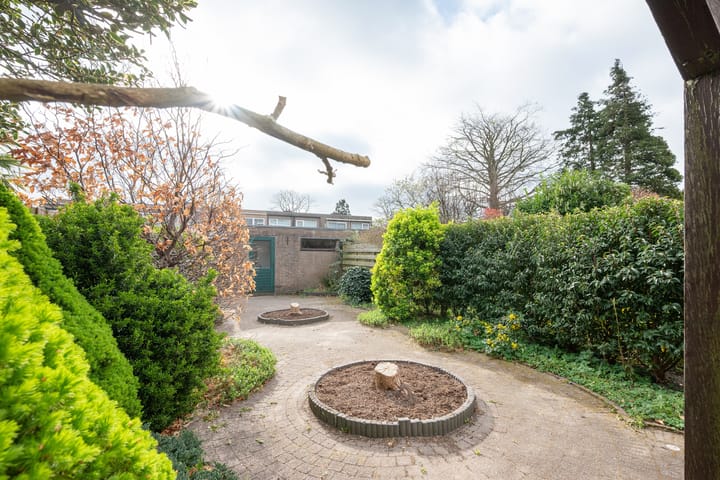 Foto 16 van Van der Waalslaan 32