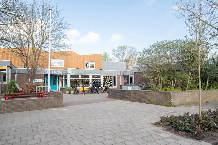 Foto 36 van Van der Waalslaan 32