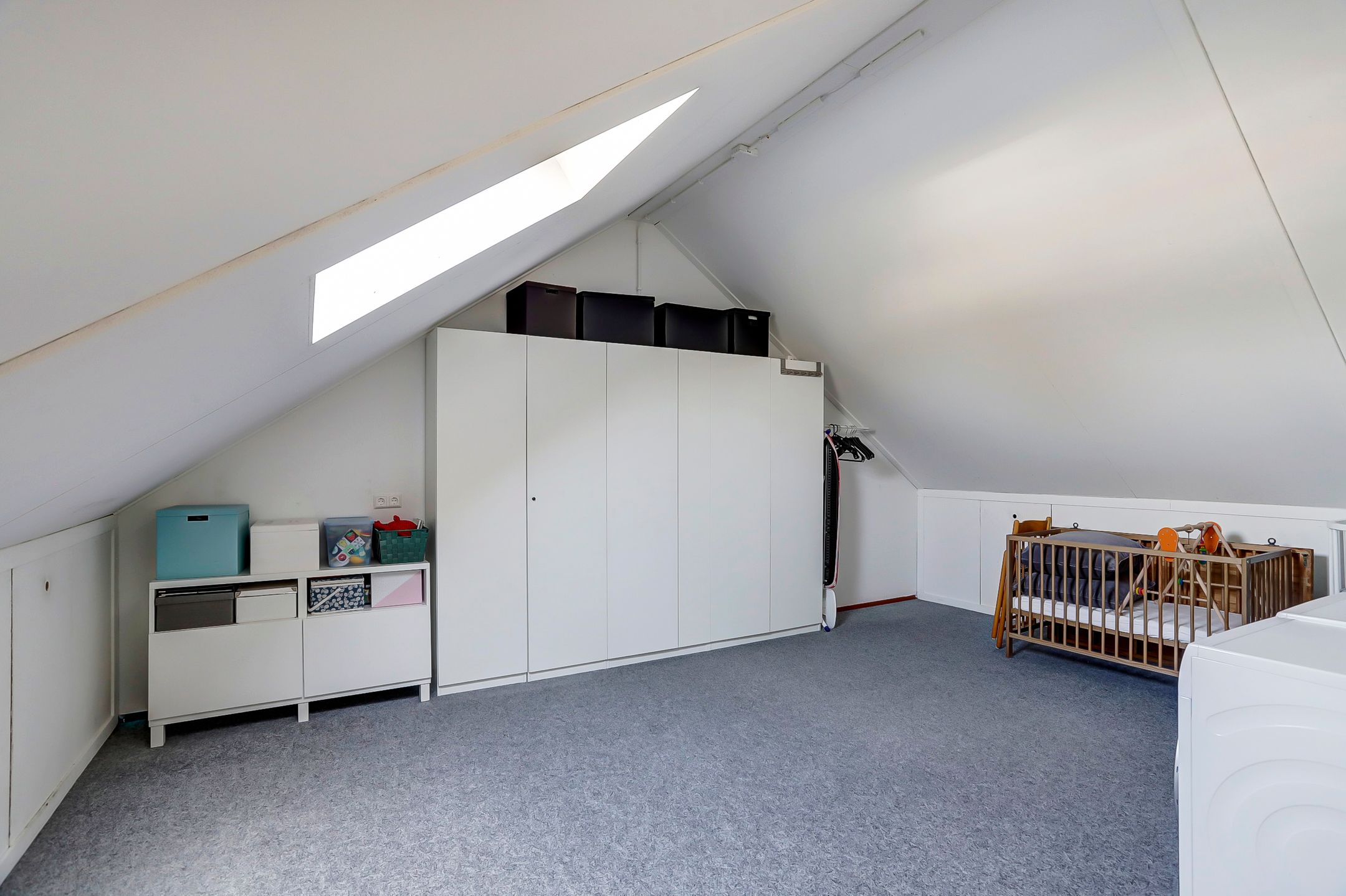 Photo 24 of Amerstraat 12