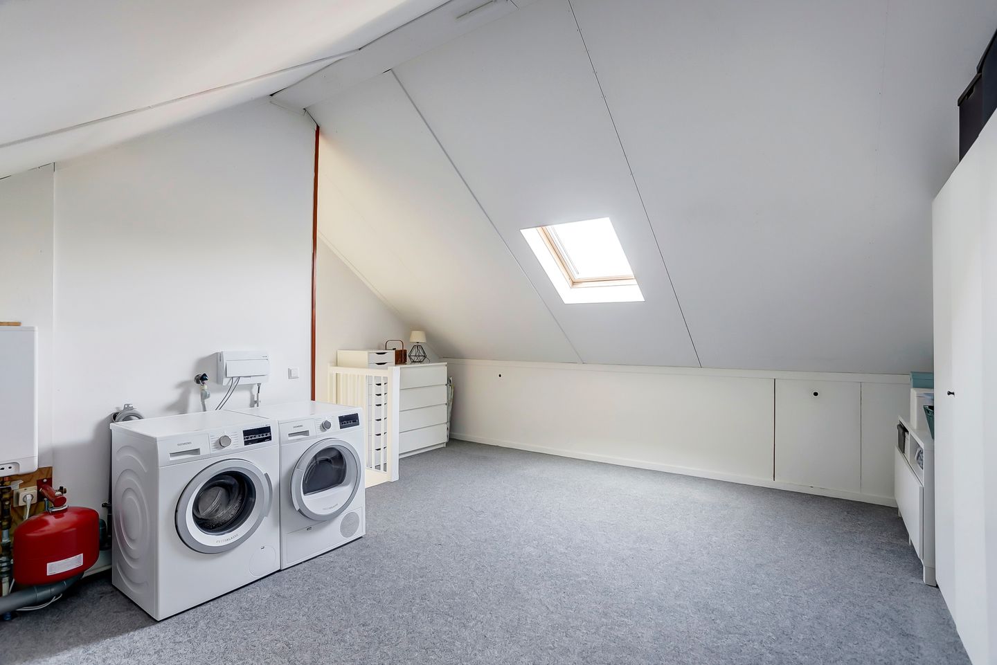 Photo 25 of Amerstraat 12