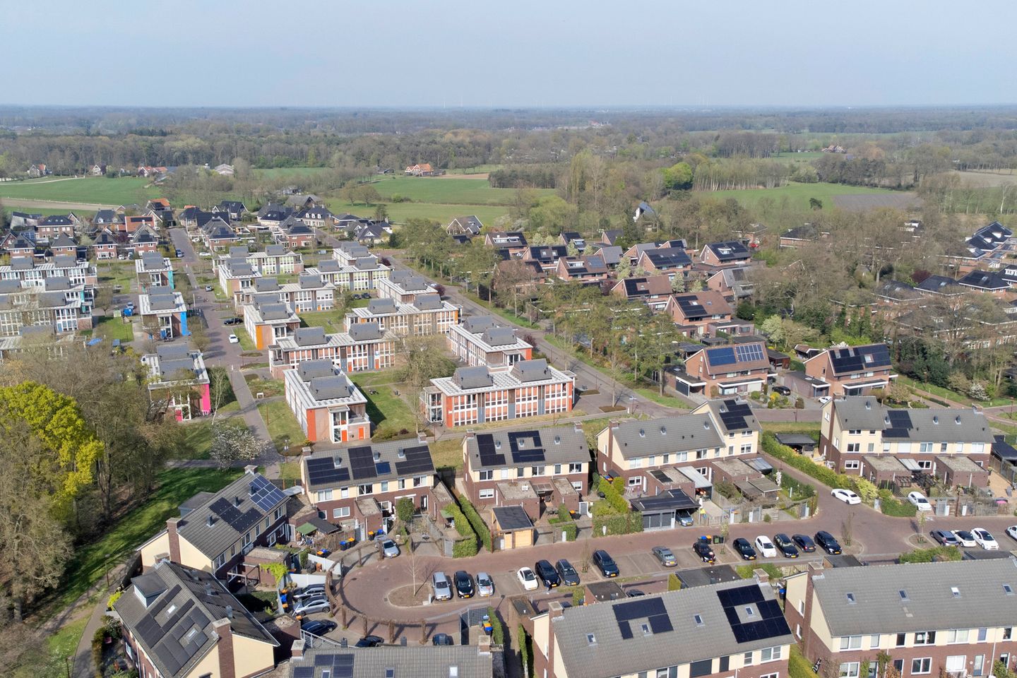 Photo 35 of Amerstraat 12