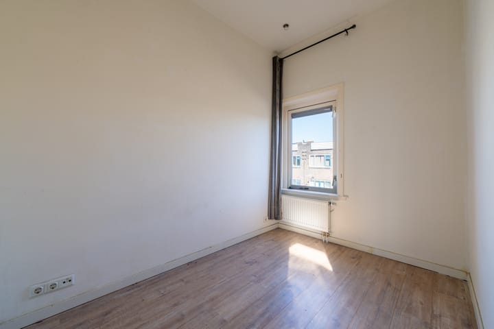 Foto 21 van Kanaalstraat 126-B