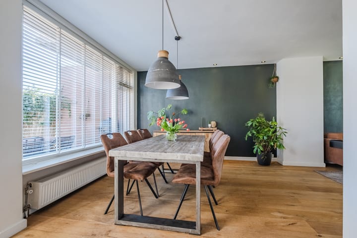 Foto 16 van Humperdincklaan 1