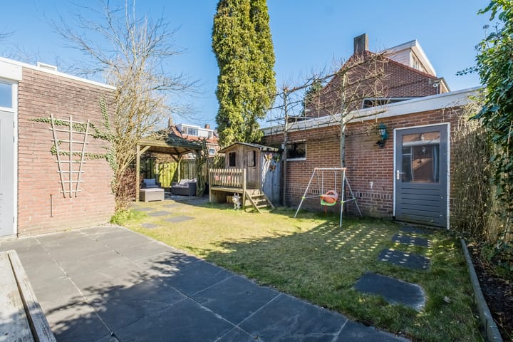 Foto 44 van Humperdincklaan 1