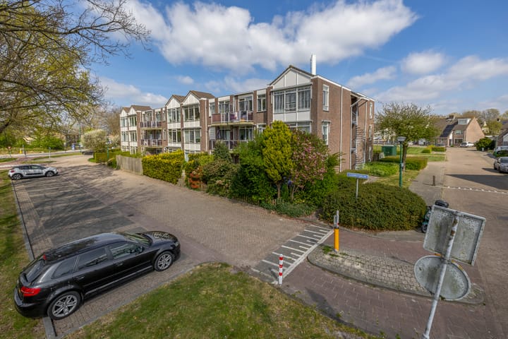 Photo 19 of Schildersplein 215