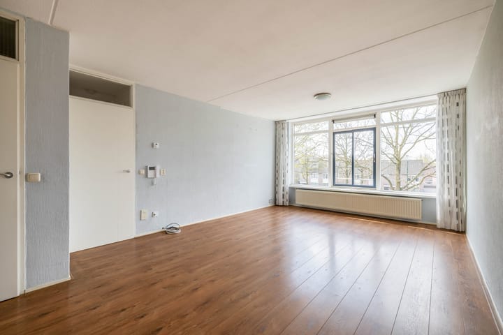 Photo 6 of Schildersplein 215