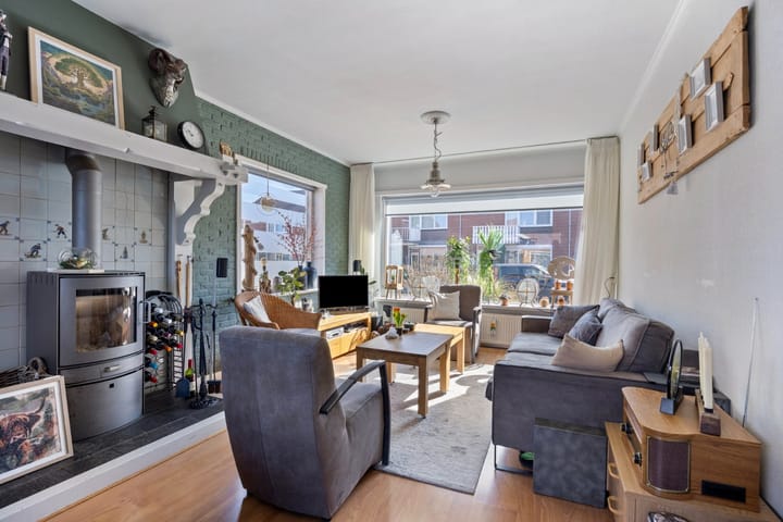 Foto 2 van Van Uitertstraat 38