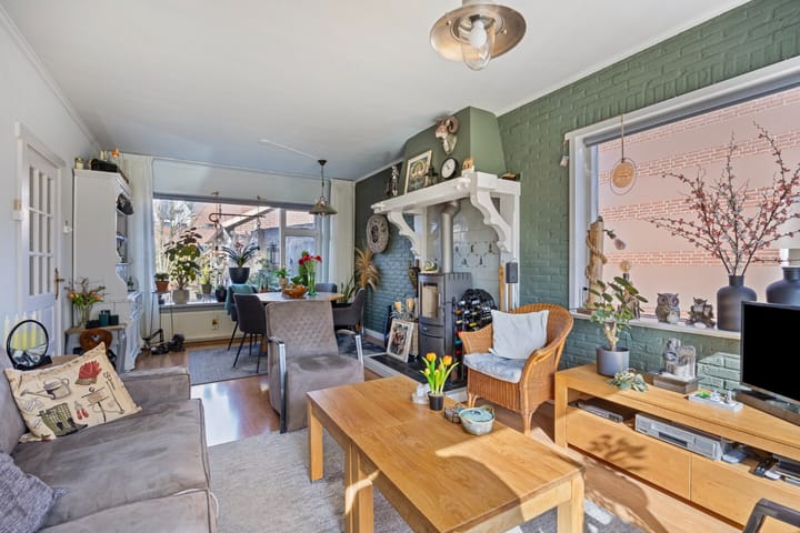 Foto 4 van Van Uitertstraat 38