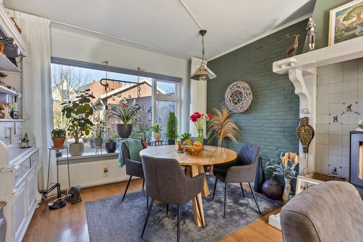 Foto 6 van Van Uitertstraat 38