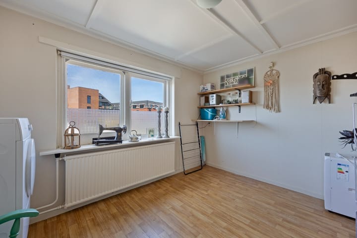 Foto 21 van Van Uitertstraat 38