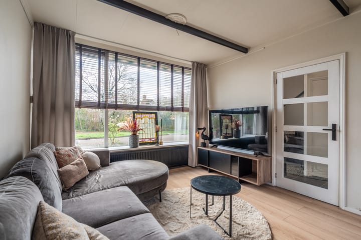 Foto 13 van Vondellaan 25