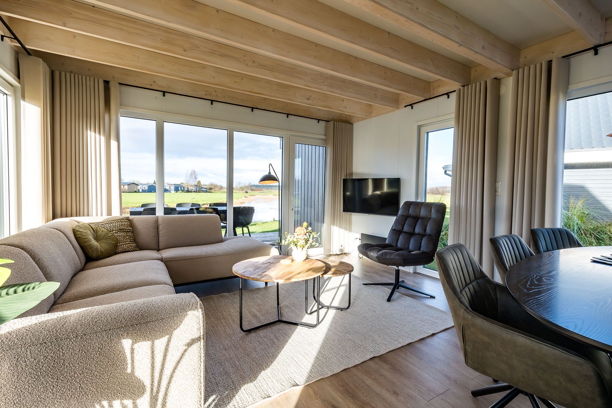 3-bedroom freehold villa in Schoonloo — photo 2 of 5