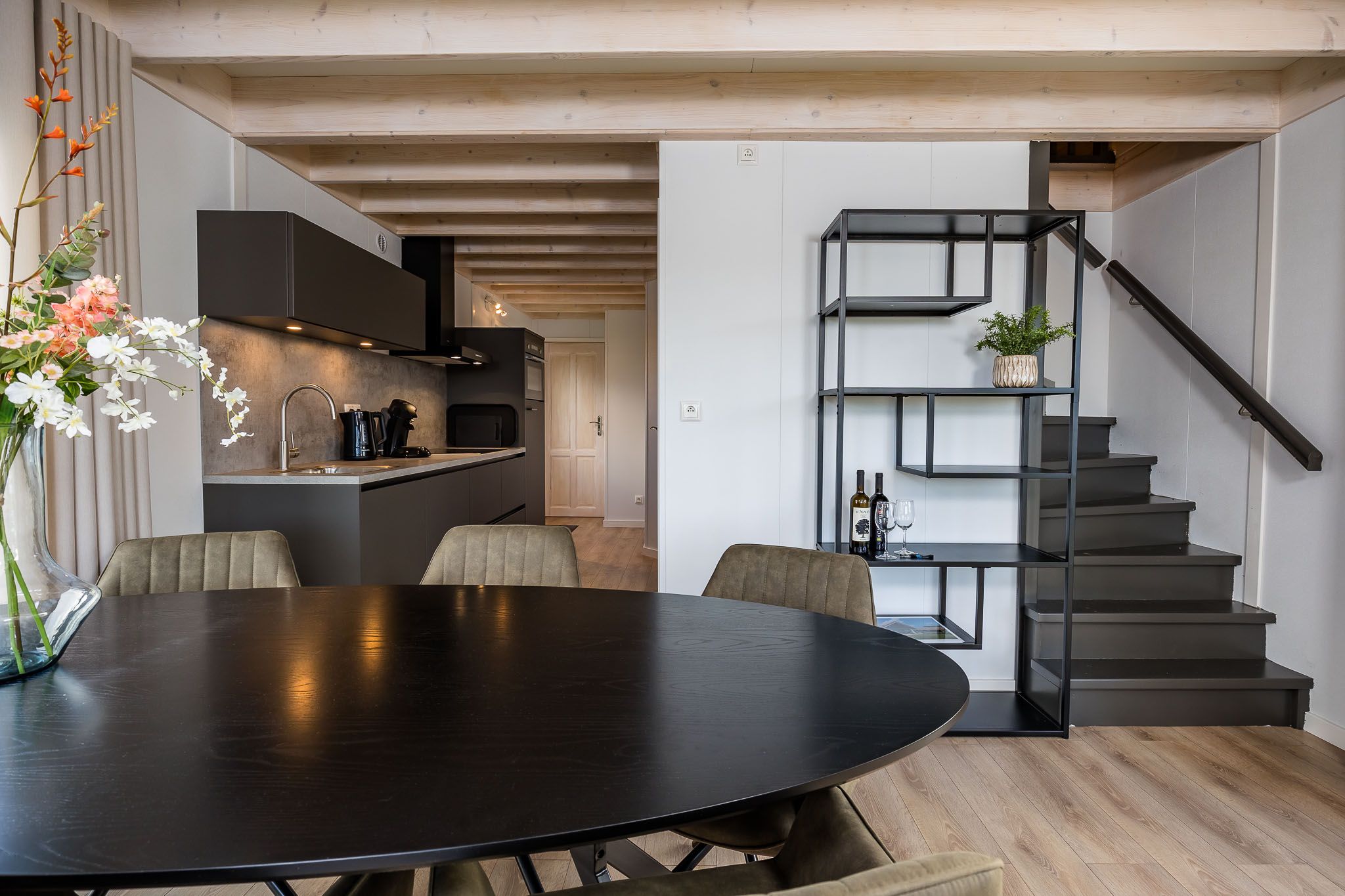 Photo 15 of Westdorperstraat 37-302