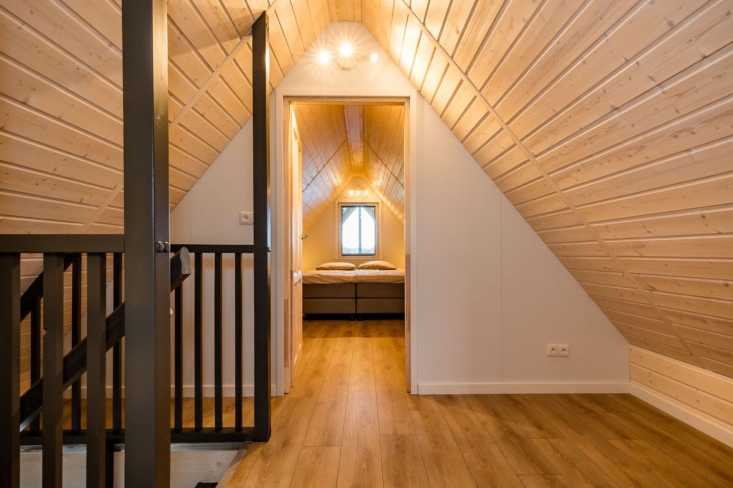 Photo 29 of Westdorperstraat 37-302