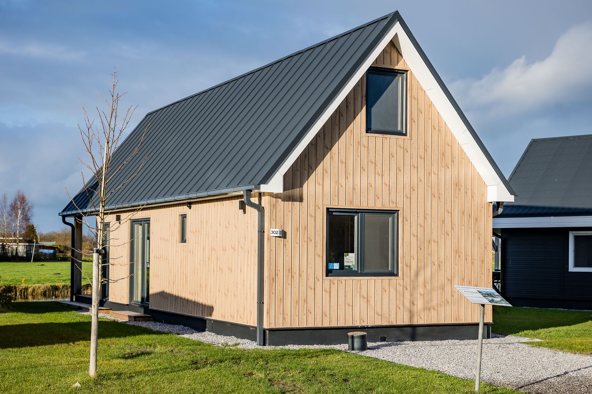 Photo 36 of Westdorperstraat 37-302