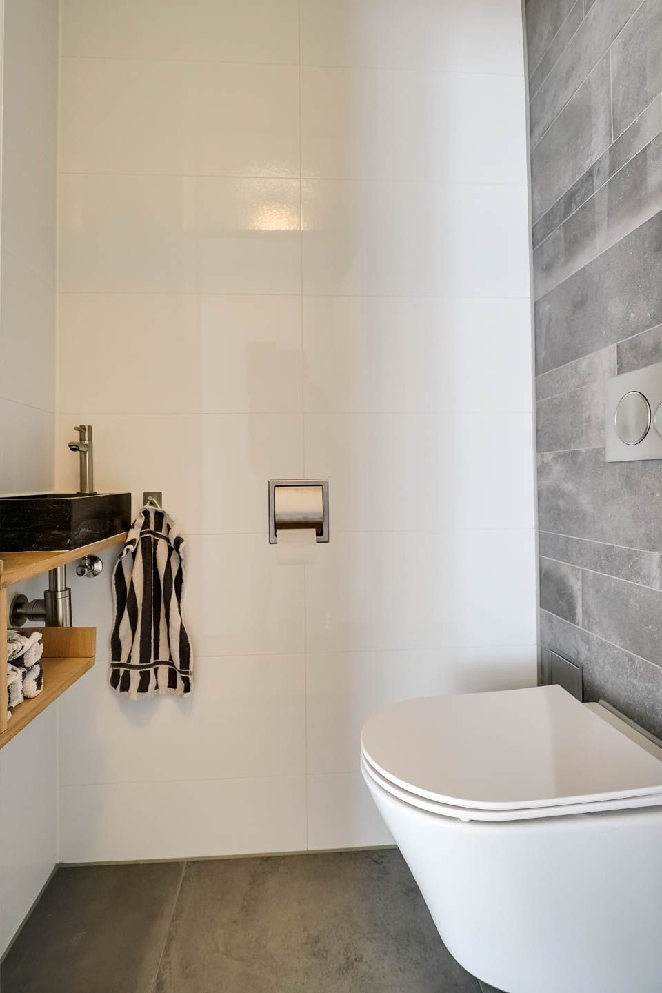 Photo 16 of Koewijzend 24-F