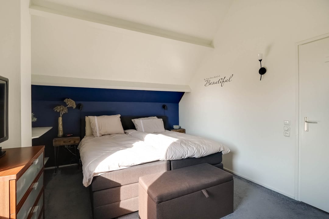 Photo 28 of Koewijzend 24-F