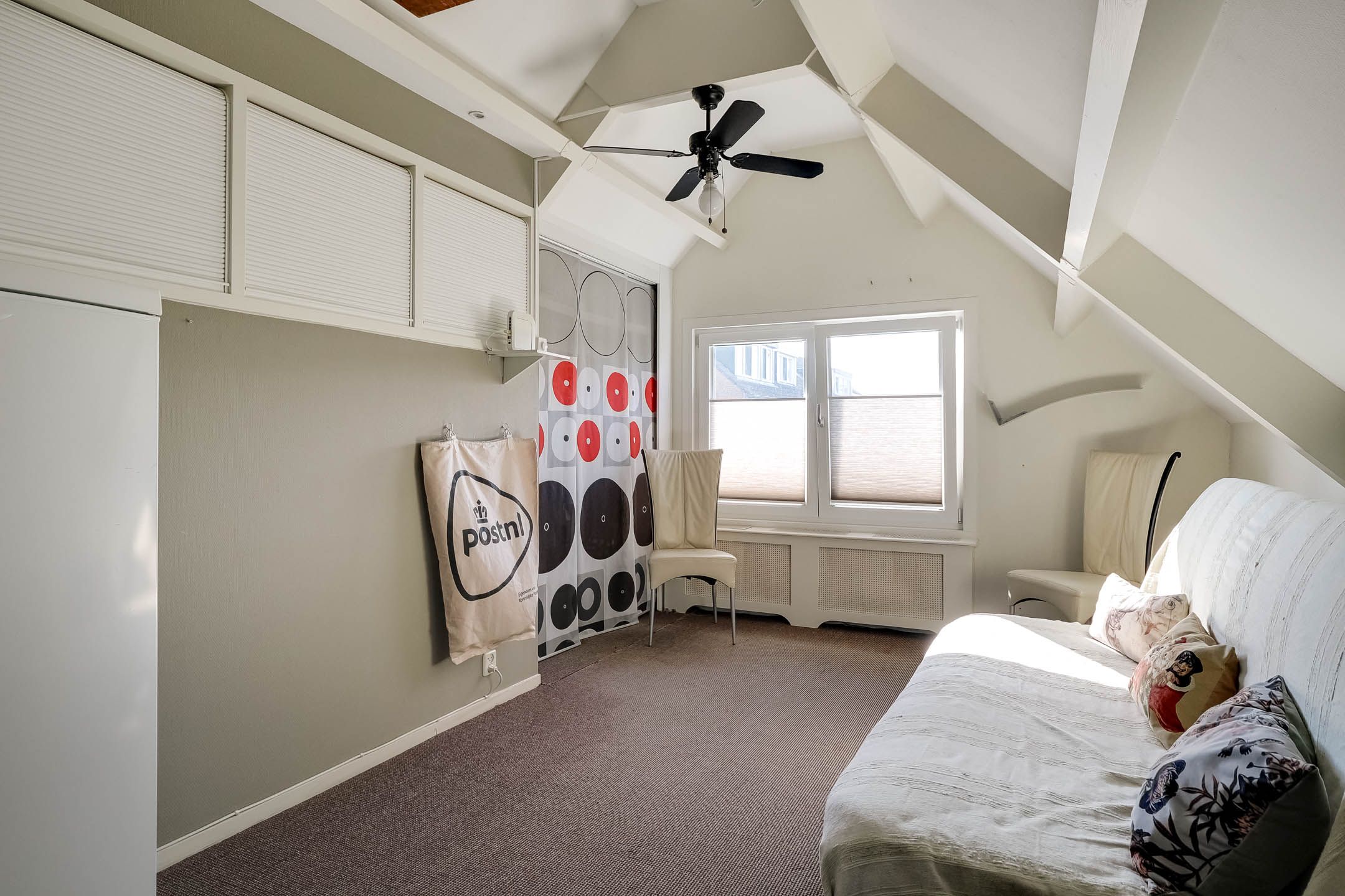 Photo 36 of Koewijzend 24-F