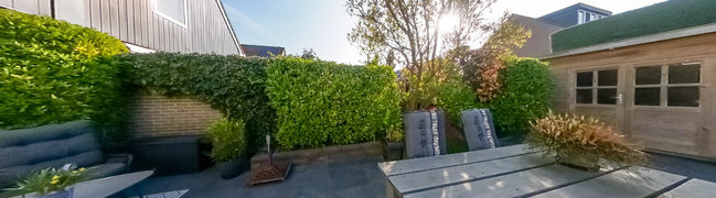 Achtertuin