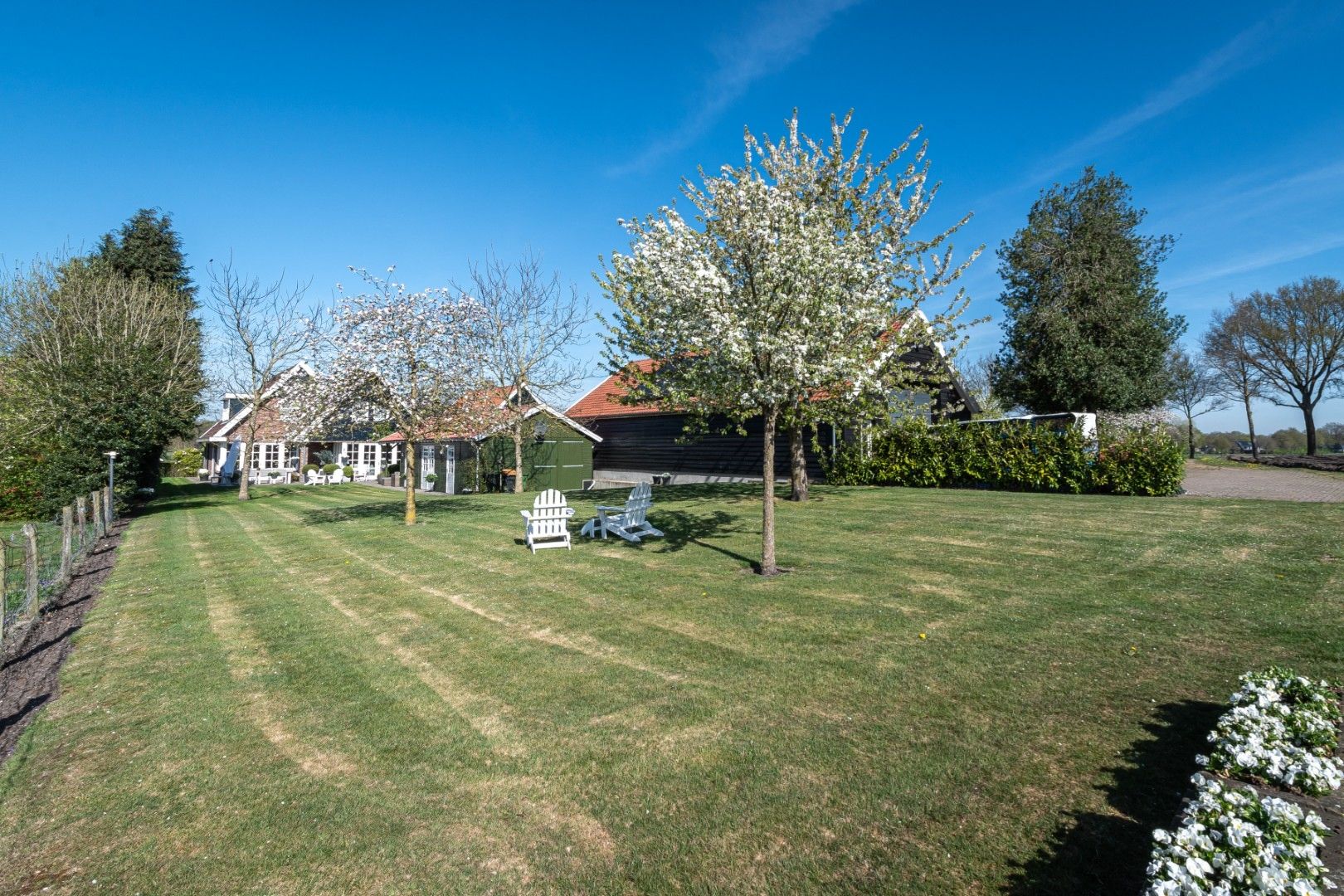 Foto 24 van Stationsweg 11