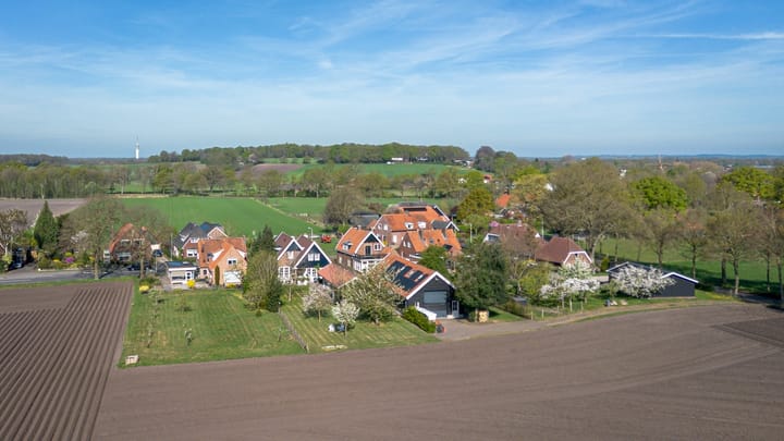 Foto 25 van Stationsweg 11