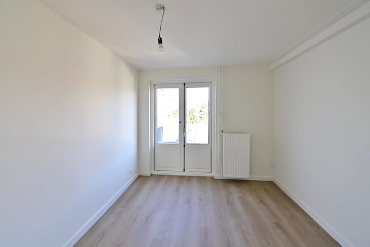 Foto 13 van Professor Kochstraat 55