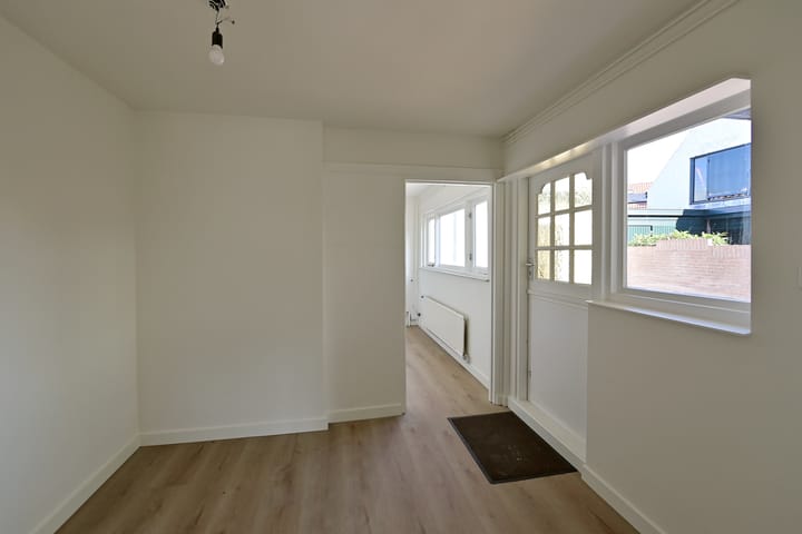 Foto 7 van Professor Kochstraat 55