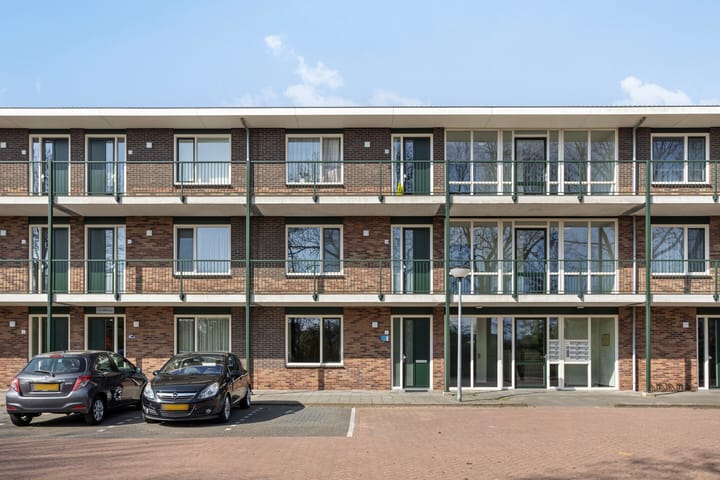 Foto 1 van Mr. Willem Schoutenstraat 6