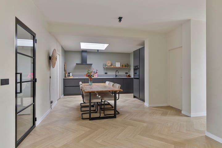 Photo 14 of Telstar 9