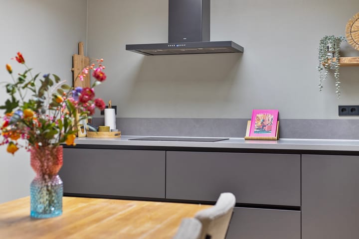 Photo 20 of Telstar 9