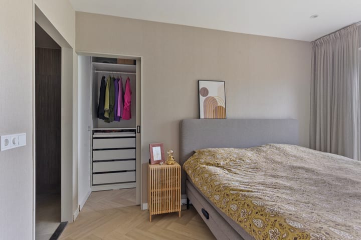 Photo 24 of Telstar 9