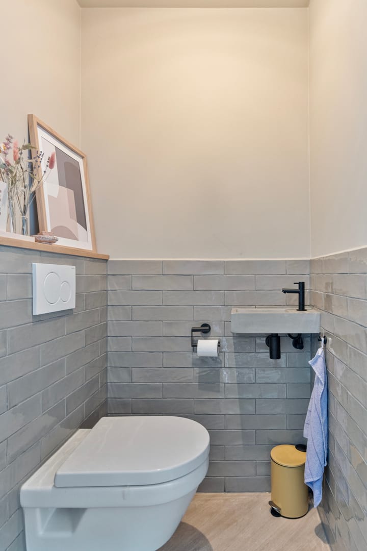 Photo 30 of Telstar 9