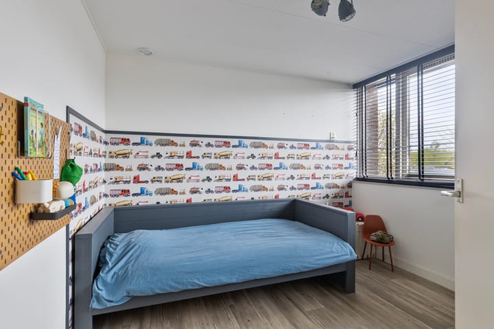 Photo 34 of Telstar 9