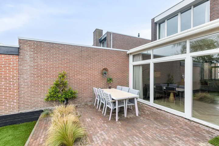 Photo 41 of Telstar 9