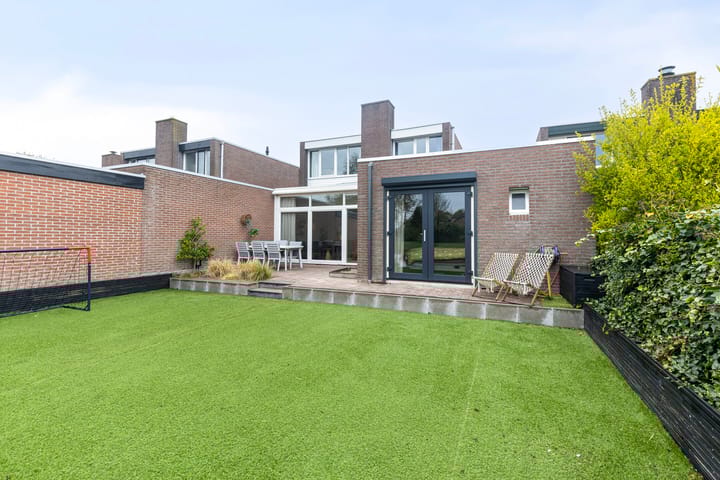 Photo 44 of Telstar 9