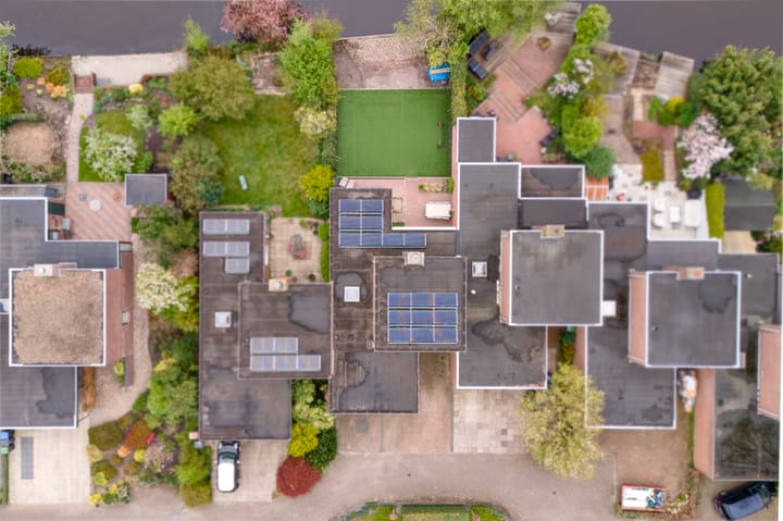 Photo 57 of Telstar 9