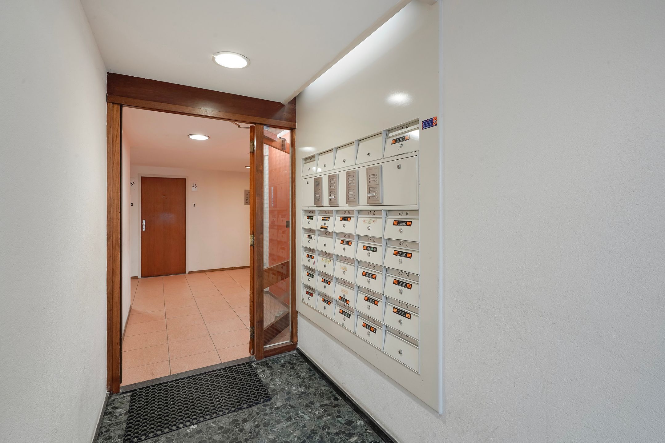 Foto 21 van Jan van Nassaustraat 45-A